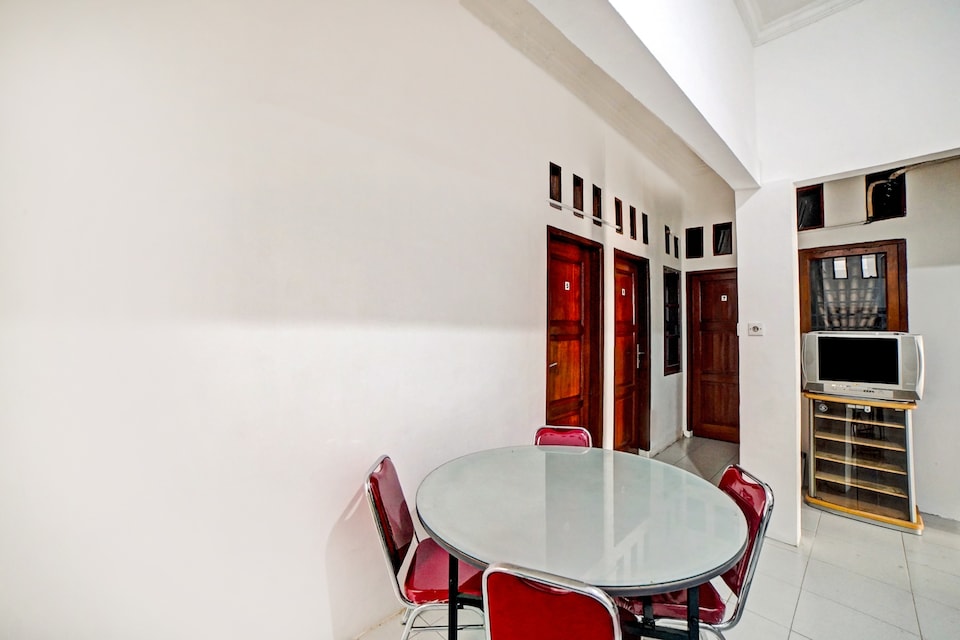 OYO 113655 Martimbang Homestay Syariah, Medan, Medan