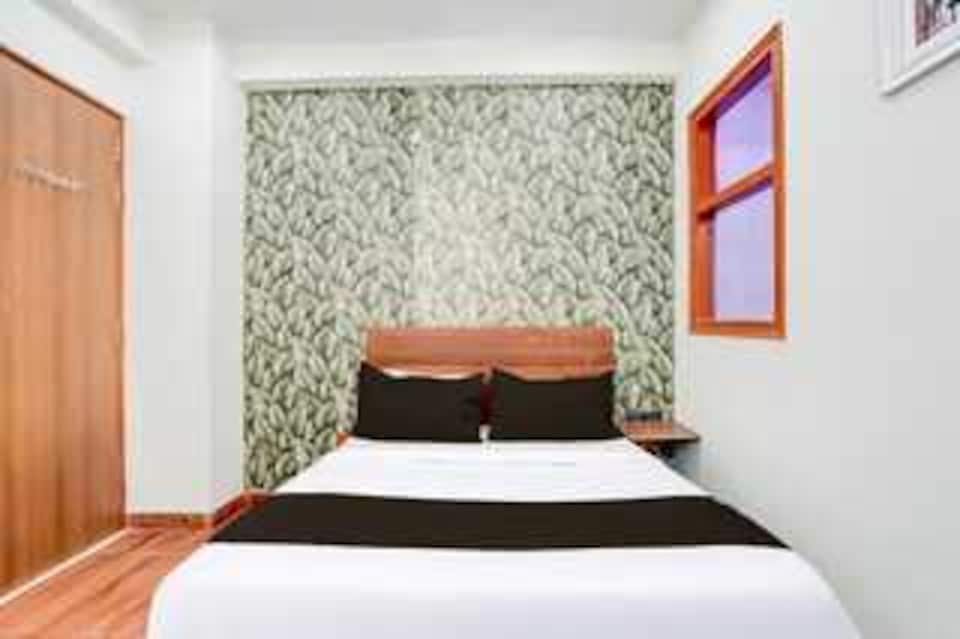 HOTEL O SKYLINE STAY HAPPY. , Anand Vihar Delhi, Delhi