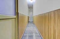 HOTEL O SKYLINE STAY HAPPY. 