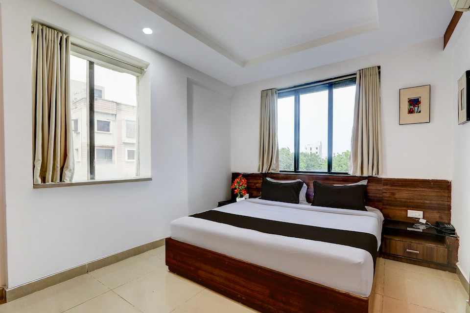 Townhouse Nagpur Airport Formerly Flora Inn, Nagpur Airport, Nagpur