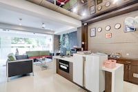 Super Townhouse Nagpur Airport Formerly Flora Inn