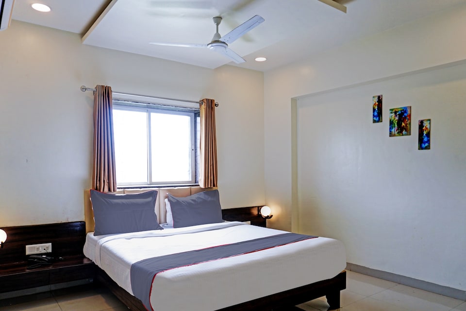 Collection O 81734 Grand View Inn, Katraj Khed Shivapur Pune, Pune