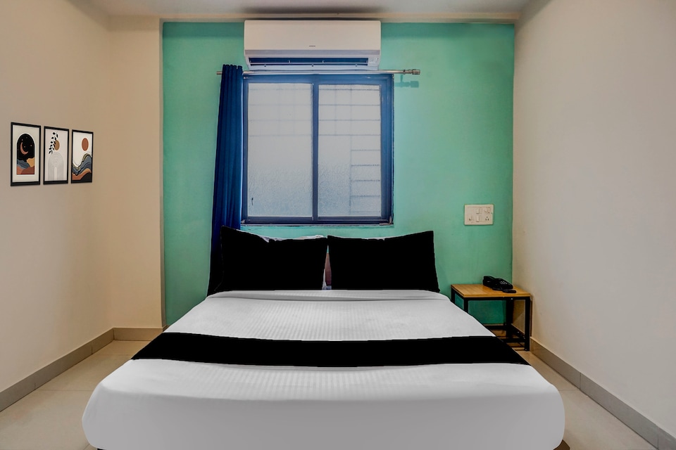 Super Collection O Manjari - Mundhwa Road Formerly 7 Treats, Mundhwa, Pune