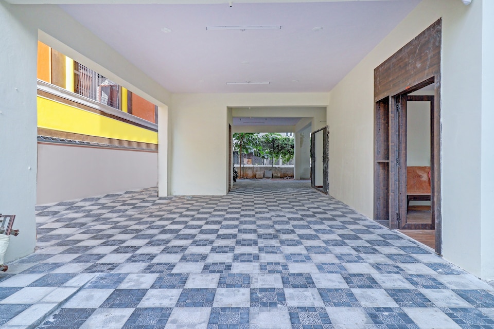 Hotel O Abhi's R Square, Dilsukhnagar - Kothapet, Hyderabad