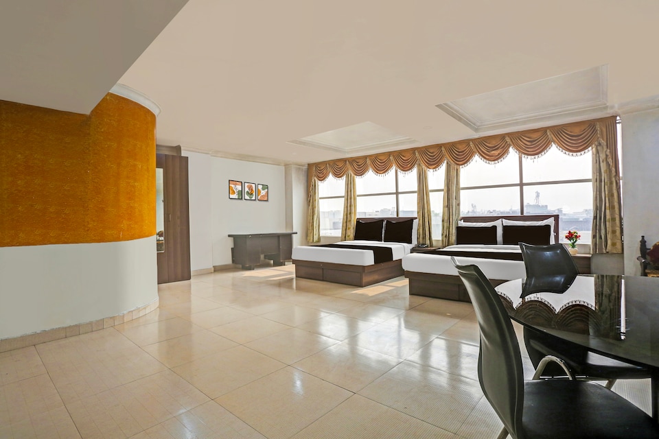 Hotel O Teg Royal, Golden Temple Road Amritsar, Amritsar