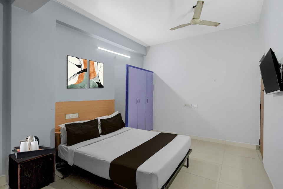 Hotel O Mallapur Crossway Formerly RBS Residency, Secunderabad, Hyderabad