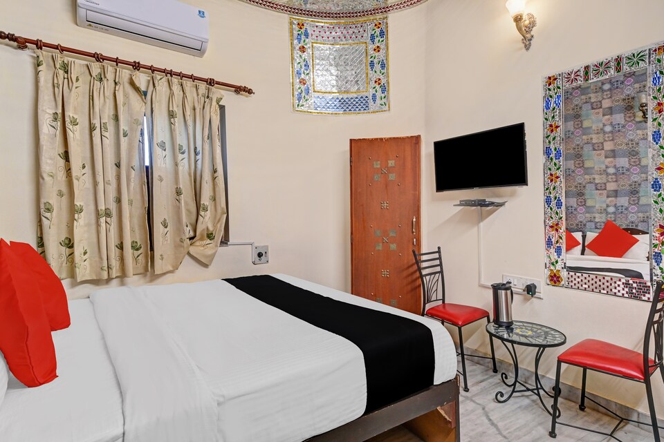 Capital O 81779 Hotel La Maison Grande, Sindhi Camp, Jaipur