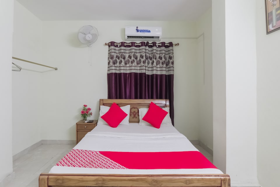 Flagship 81781 Hotel Royal View, Harmu, Ranchi