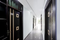Hotel O Noida Grand