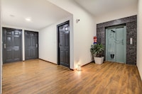 Super Townhouse CR Park Near Lotus Temple