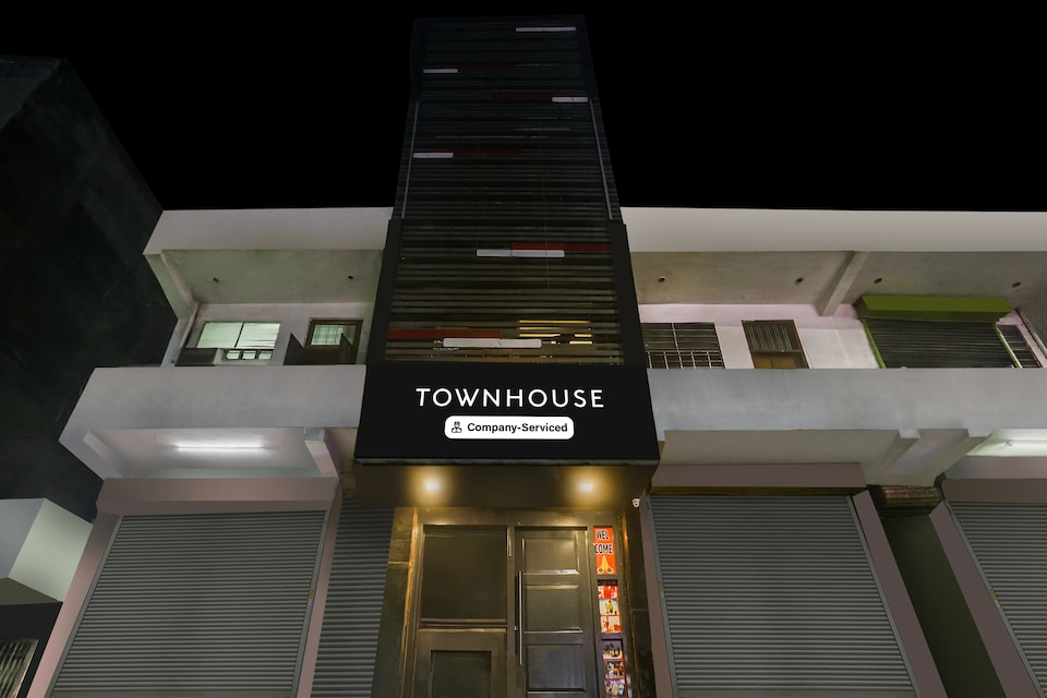 Townhouse Jagatpura Downtown Formerly Hotel Buddhi, Jaipur Airport, Jaipur