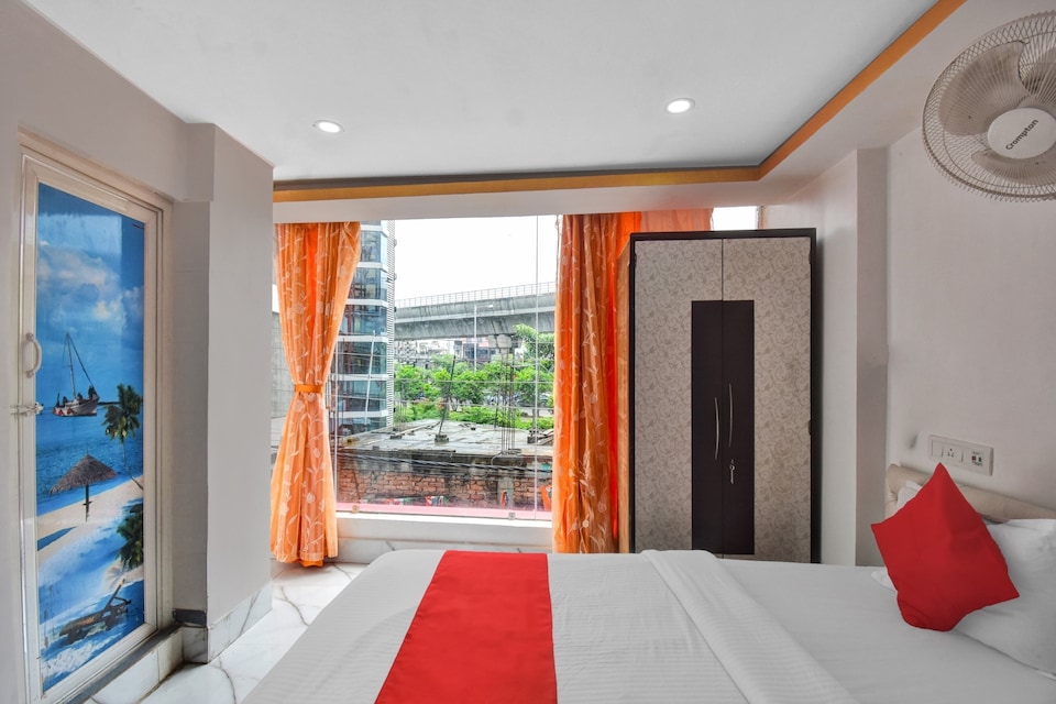 Hotel O Palace, Ruby Hospital Kolkata, Kolkata