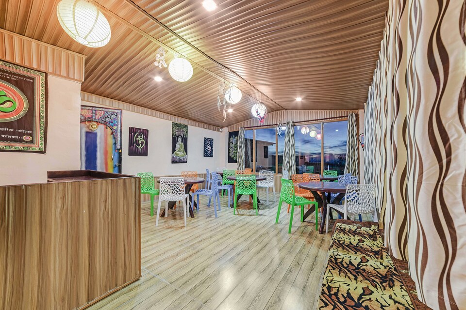 Hotel O Pahuna Upvan, The Mall Road-Shimla, Shimla