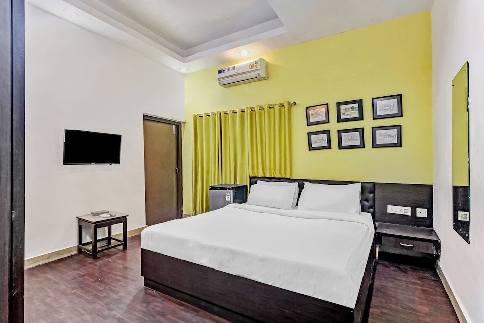 Hotel O Gariahat Inn, Gariahat Kolkata, Kolkata