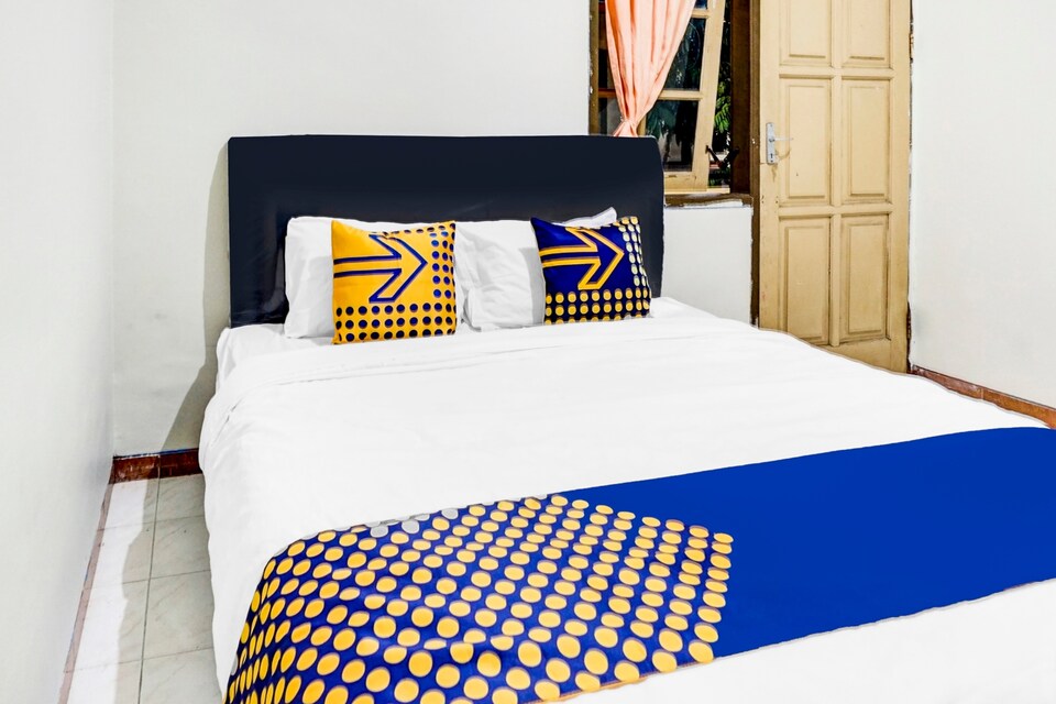 SPOT ON 90581 Hw Residence, Kediri, Kediri