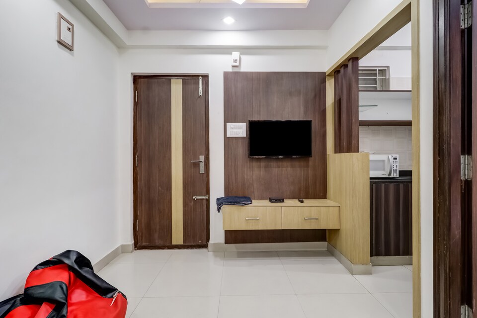 OYO 81895 Nr Homes, BTM Madiwala Bangalore, Bangalore