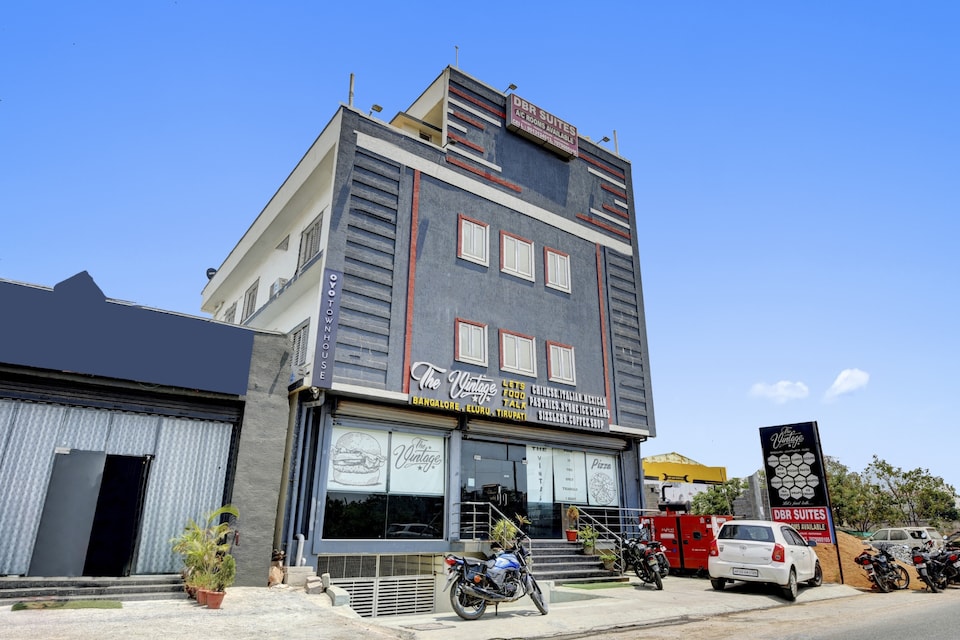 OYO Townhouse 958 Dbr Suites, Anantapur, Anantapur