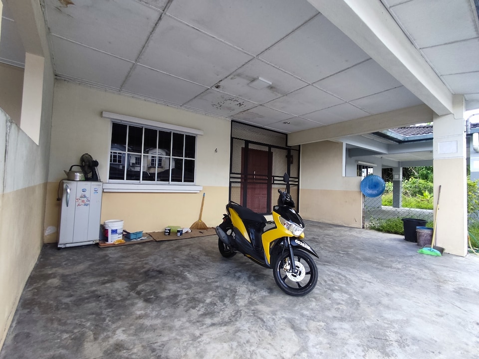 OYO HOME 90323 Iqbal Homestay , Kuching, Kuching