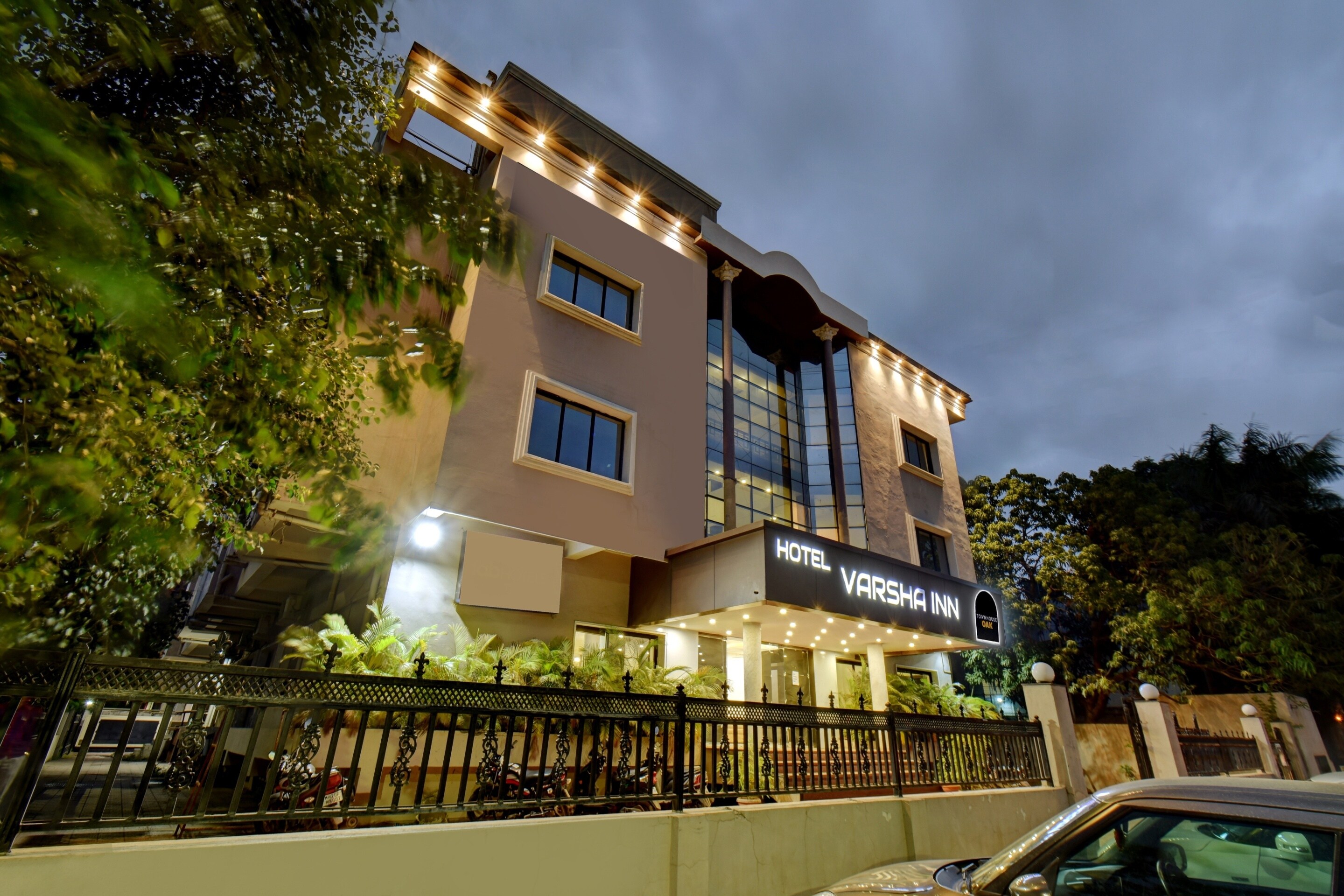 Couple Hotels in Baba Petrol Pump, Aurangabad Couple Friendly Hotel