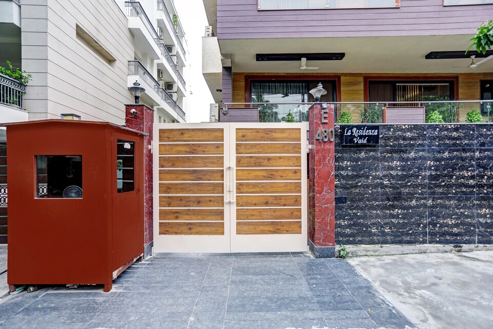 Townhouse 81911 Hotel La Residenza, Greater Kailash Delhi, Delhi