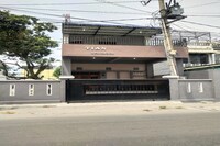 OYO 90590 Tian Residence