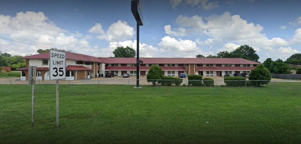 OYO Hotel Muskogee Near Creek Nation Casino - Hwy 64, Muskogee, OK, Muskogee