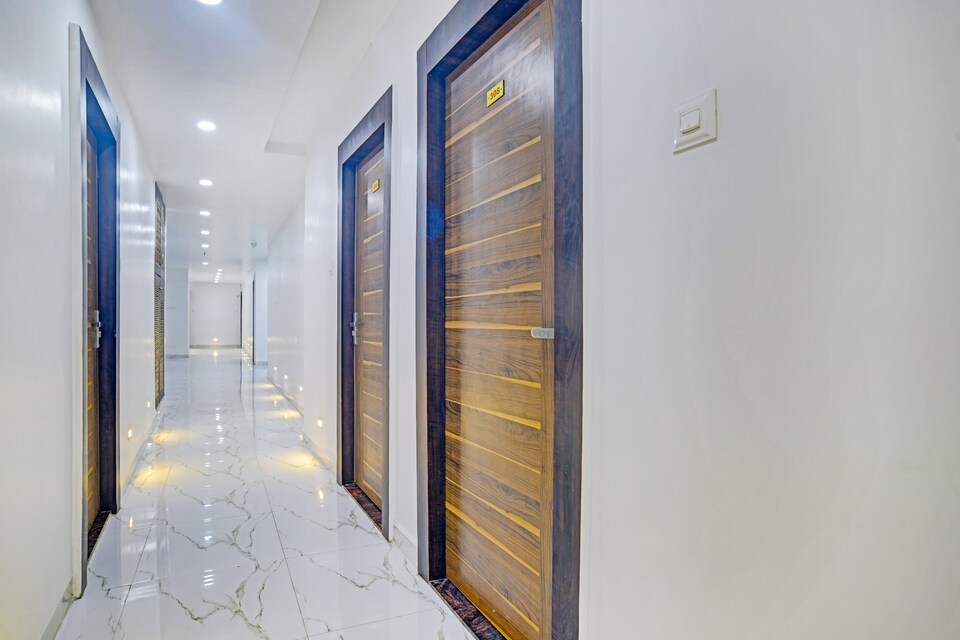 OYO 81958 Hotel Sunshine, MG Road Indore, Indore