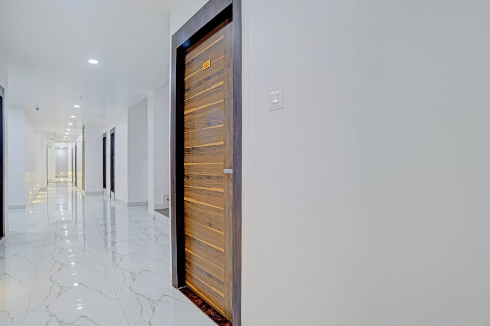 OYO 81958 Hotel Sunshine, MG Road Indore, Indore