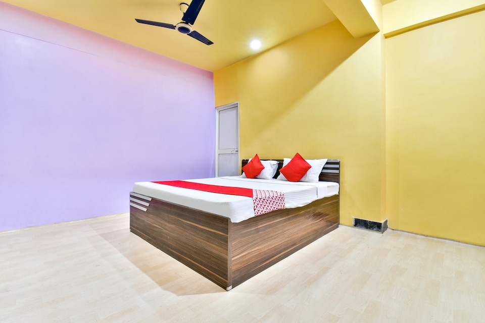 OYO Hotel Rajnirmal, Danapur, Patna