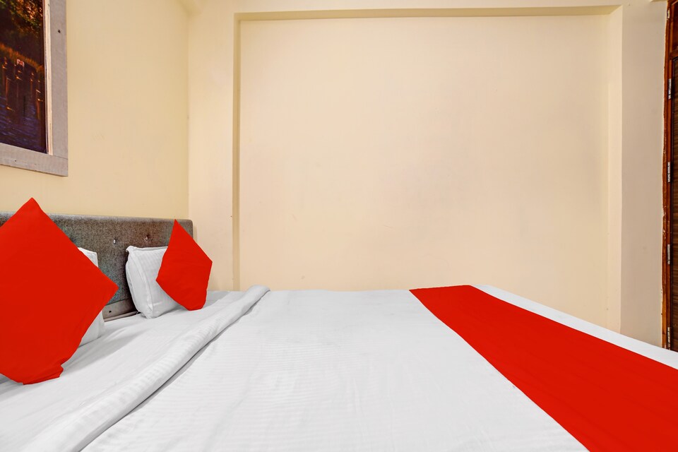 OYO 81998 Hotel Grand, Vijay Nagar Indore, Indore