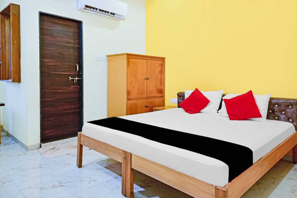 Hotel O Shivshankar Lodging, Gulbarga, Gulbarga