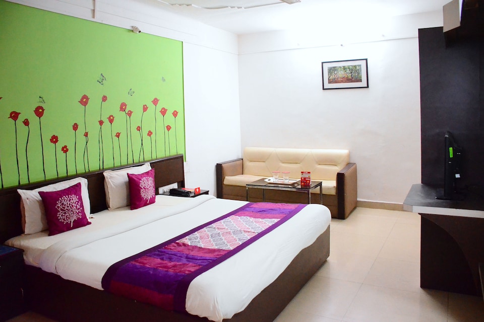 OYO Mulberry Inn, Mahabaleshwar, Mahabaleshwar