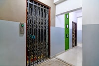 OYO 82026 BANGUR INN