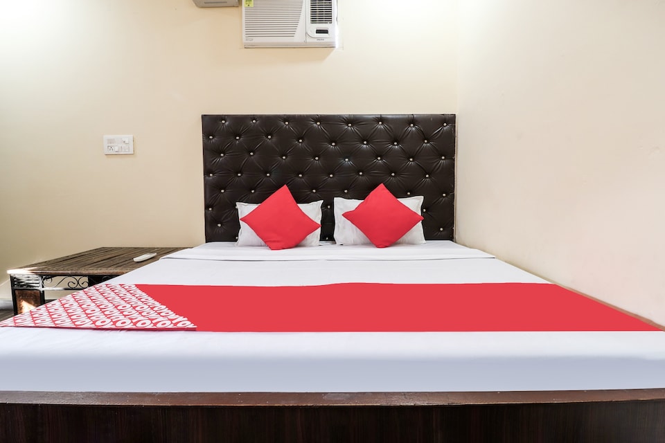 OYO 82044 Swastik Club & Resort, Saharanpur, Saharanpur