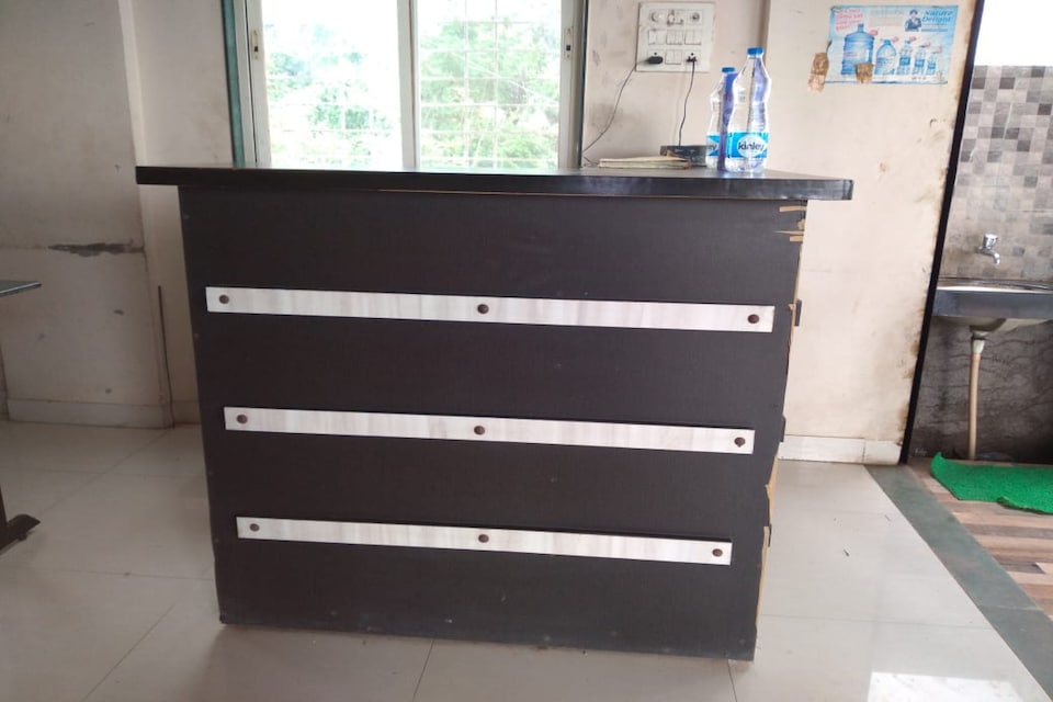 SPOT ON 82084 Gokul Hotel , Katraj Khed Shivapur Pune, Pune