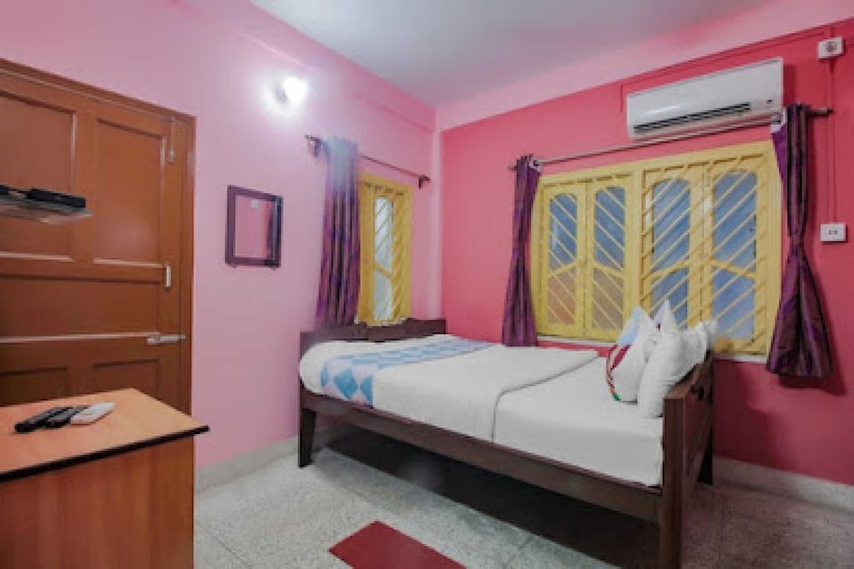 Hotel O Sai Hospitality and Service guest house , Gariahat Kolkata, Kolkata