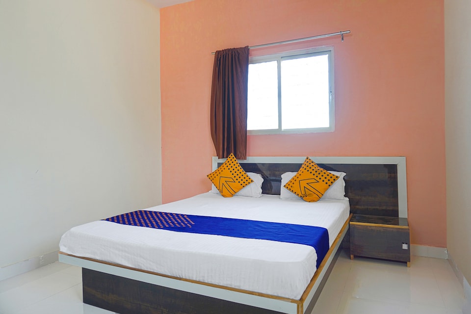 SPOT ON 82130 Ashiyana Lodge, Hinjewadi Pune, Pune