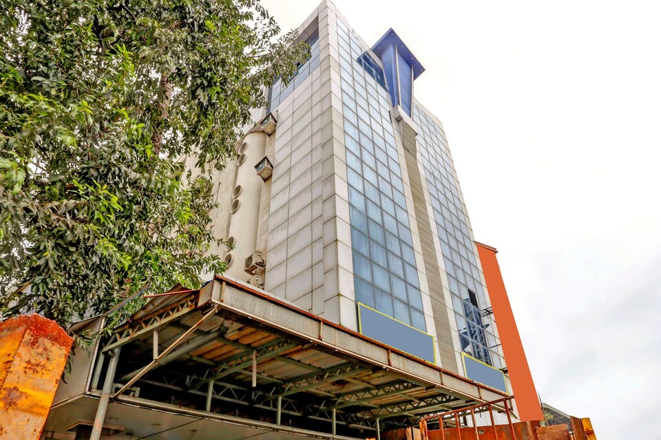 Capital O 82134 Sahar Garden, Mumbai International Airport, Mumbai