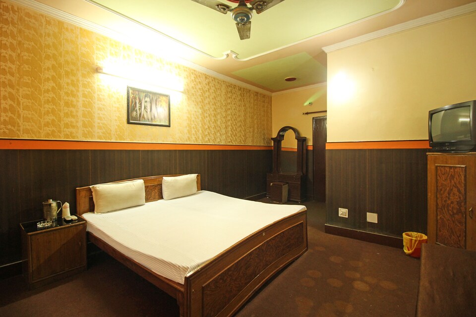 OYO 6827 Hotel Mehfil Inn, SIDCUL-BHEL-Bahadarabad, Haridwar