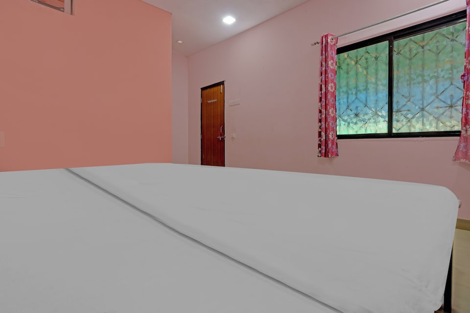 SPOT ON Rainbow Cottage, Alibag, अलीबाग