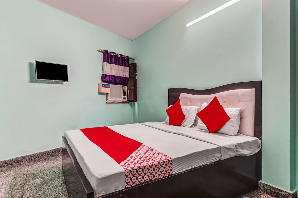 OYO 82163 Hotel Sangam, Old Gurgaon, Gurgaon