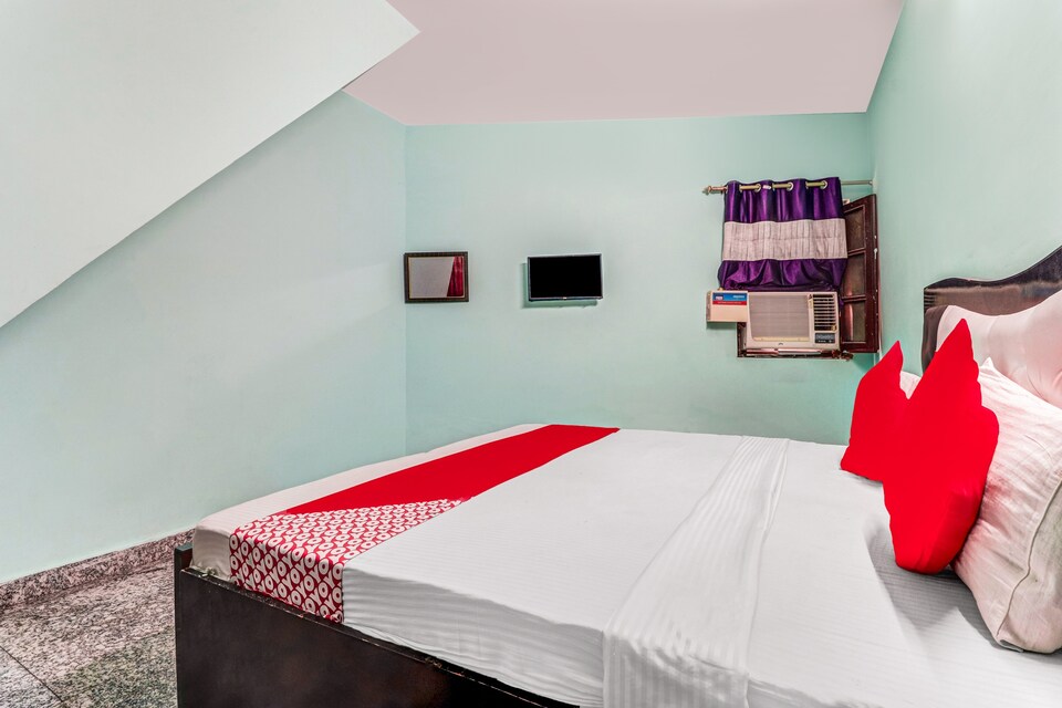 OYO 82163 Hotel Sangam, Old Gurgaon, Gurgaon