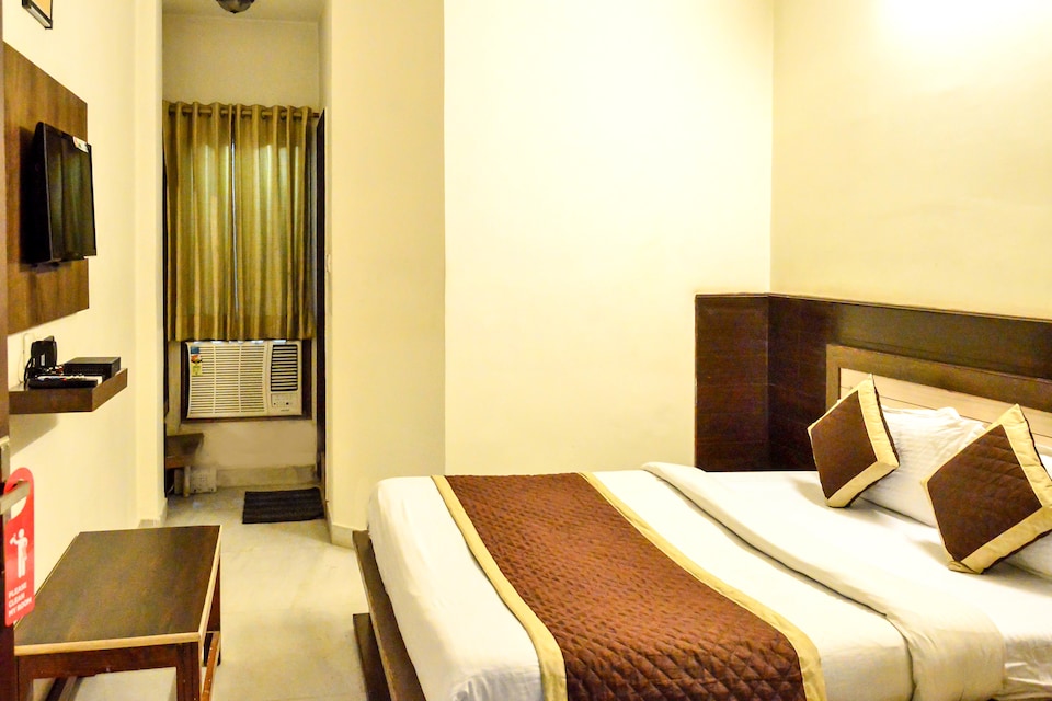 OYO 6828 Hotel Sagun, Sindhi Camp, Jaipur