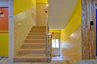 Hotel O The Royal Inn