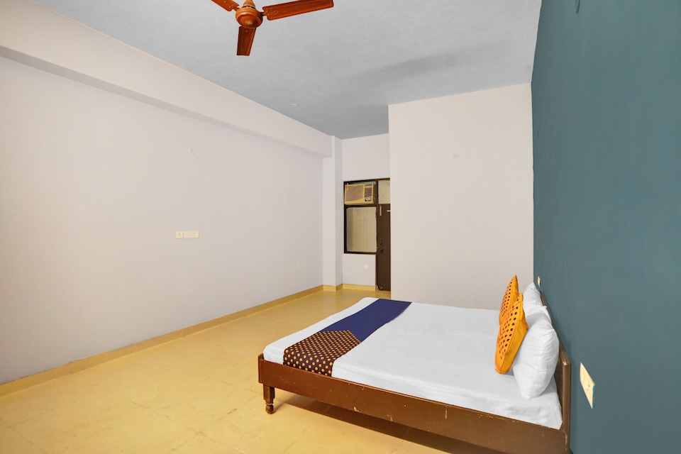  Live as NOD990, Noida City, Noida