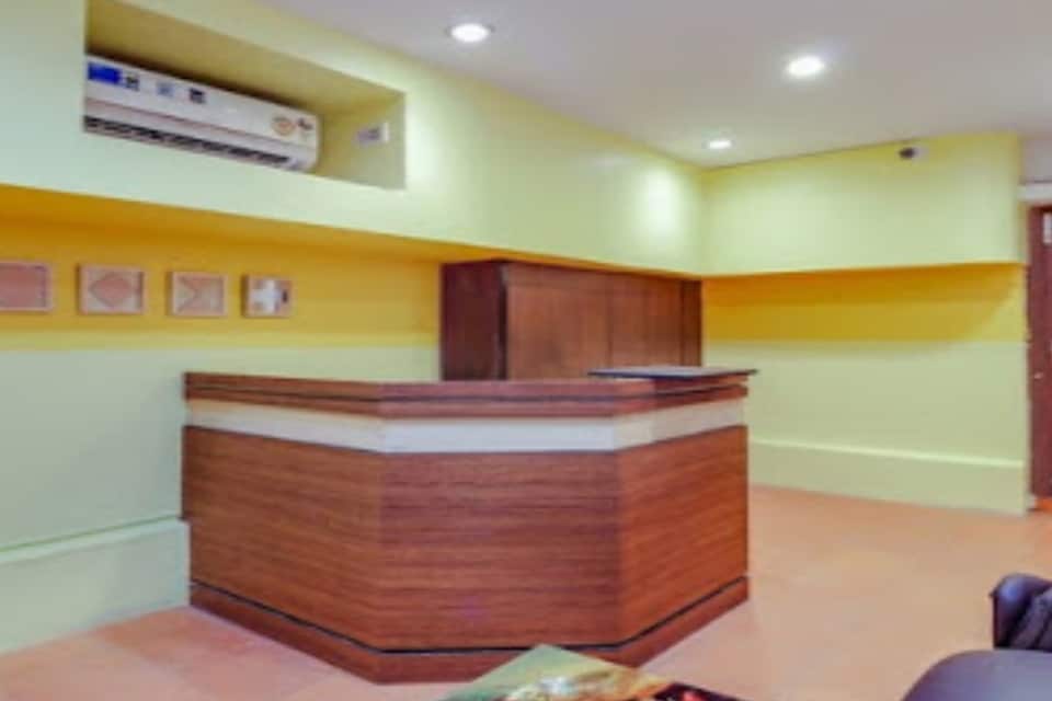 OYO Dream Inn Near South City Mall, Gariahat Kolkata, Kolkata