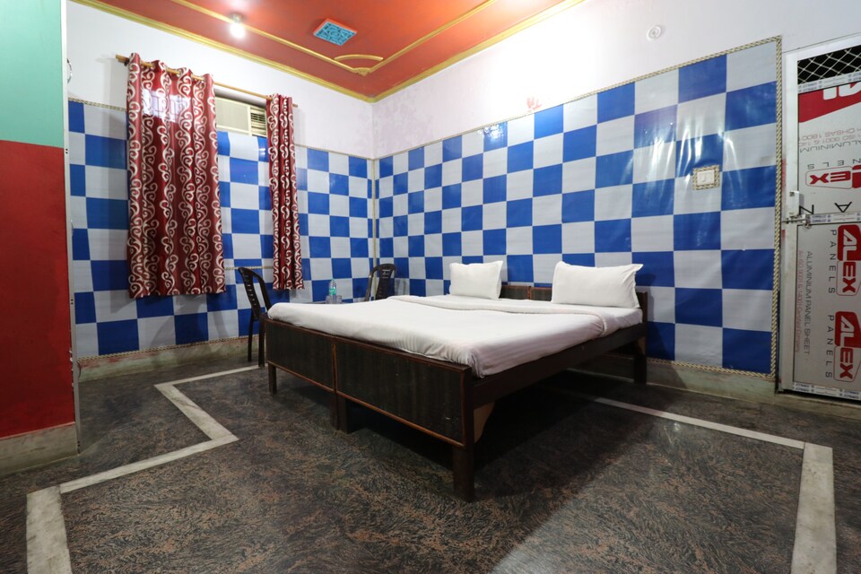 OYO 82207 Hotel Blue Moon, Meerut, Meerut