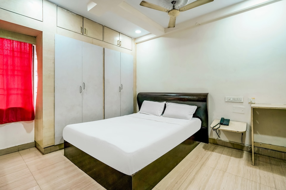 Hotel O Gayatri Guest House, Transit Vizag, Visakhapatnam