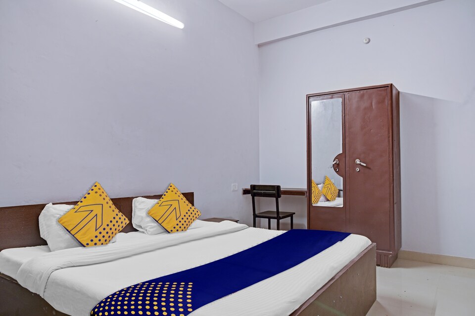 Live on BHO944, Hamidia Road Bhopal, Bhopal