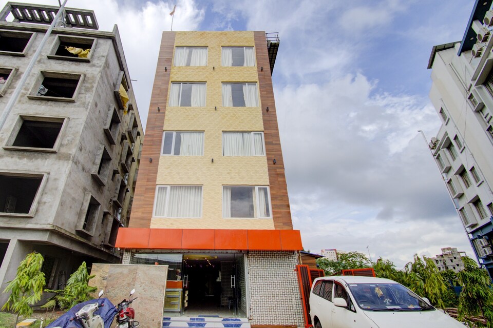Capital O 82251 Home Stay 6 , Rajarhat Kolkata, Kolkata